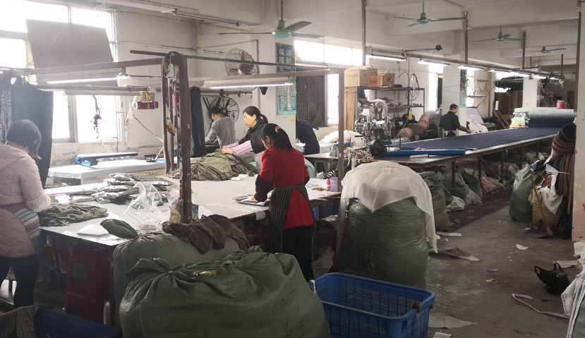 Guangzhou Beianji Clothing Co., Ltd. خط تولید سازنده